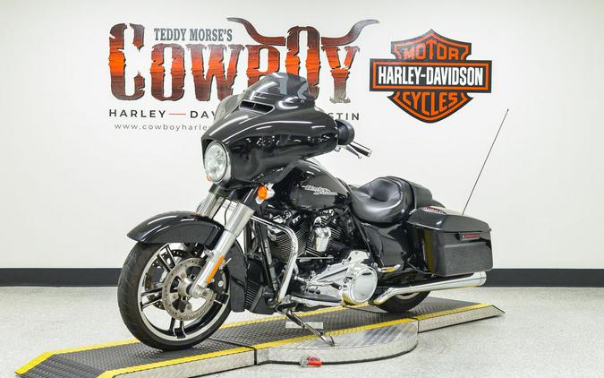 2017 Harley-Davidson® FLHXS - Street Glide® Special