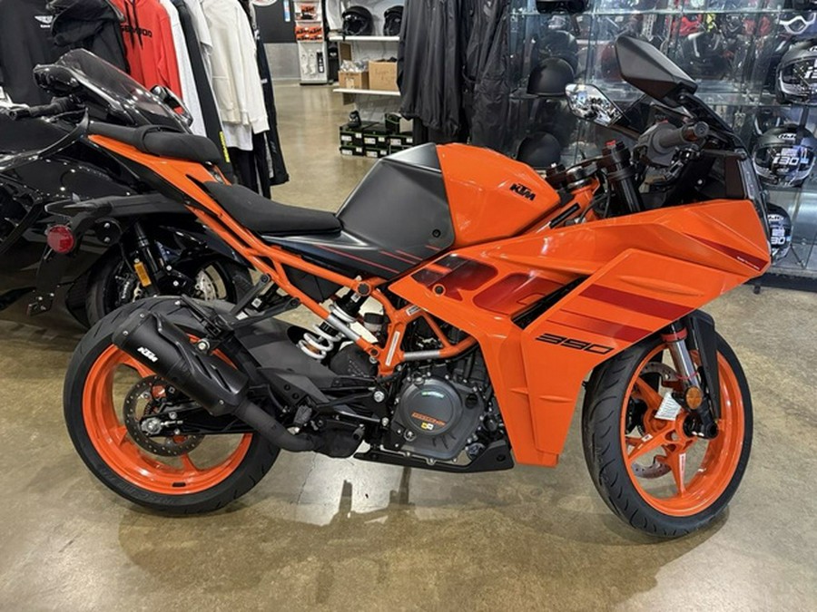 2024 KTM RC 390