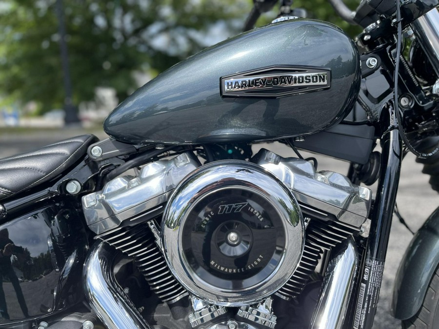 2025 Harley-Davidson Street Bob FXBB