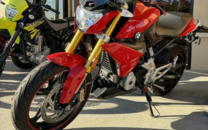 2020 BMW G 310 R Racing Red