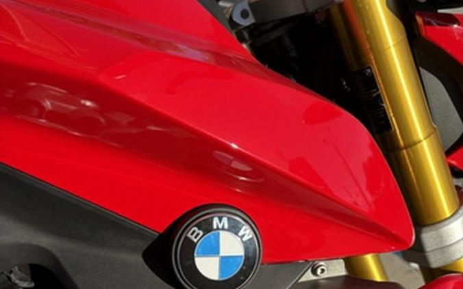 2020 BMW G 310 R Racing Red