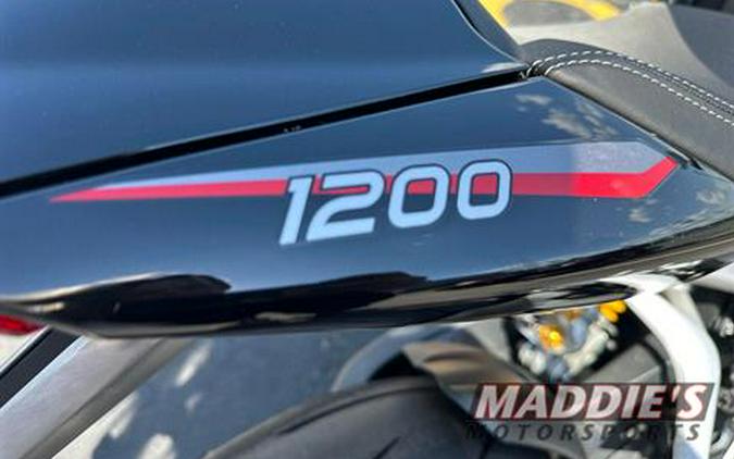 2022 Triumph Speed Triple 1200 RS