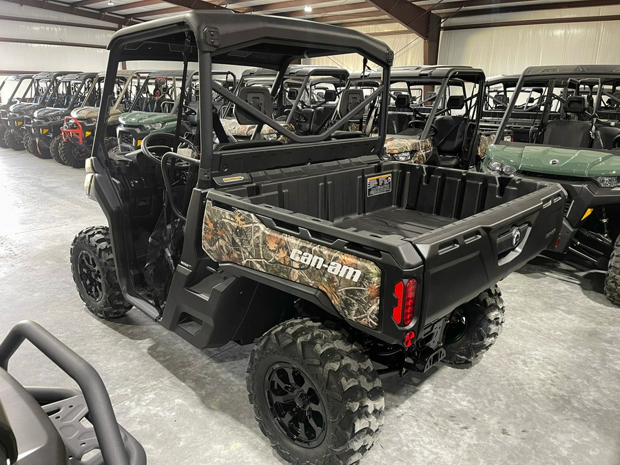 2024 Can-Am Defender XT HD9