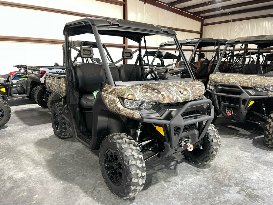 2024 Can-Am Defender XT HD9