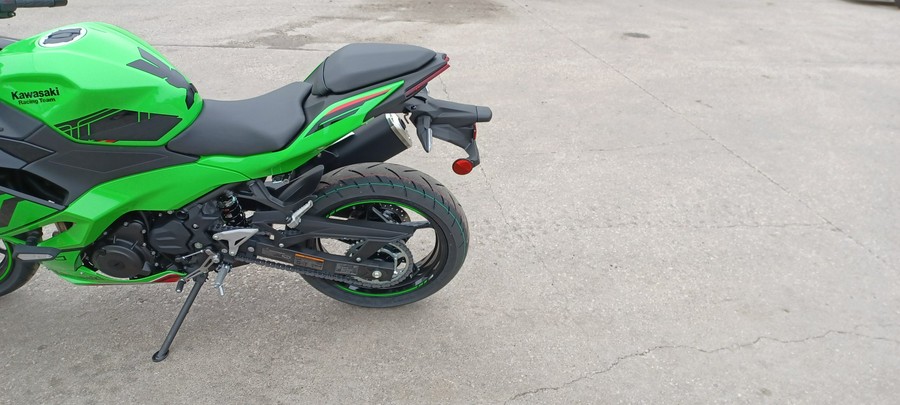 2024 Kawasaki Ninja® 500 KRT Edition SE ABS