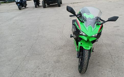 2024 Kawasaki Ninja® 500 KRT Edition SE ABS