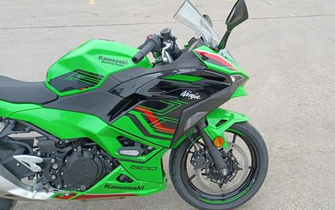 2024 Kawasaki Ninja® 500 KRT Edition SE ABS