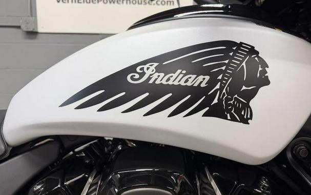 2025 Indian Motorcycle® Chieftain® PowerPlus Dark Horse® 112 w/PowerBand Ghost White Metallic Smoke