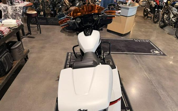 2025 Indian Motorcycle® Chieftain® PowerPlus Dark Horse® 112 w/PowerBand Ghost White Metallic Smoke