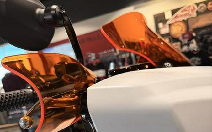 2025 Indian Motorcycle® Chieftain® PowerPlus Dark Horse® 112 w/PowerBand Ghost White Metallic Smoke