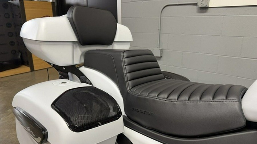 2025 Indian Chieftain Powerplus Dark Horse 112 W/Powerband G