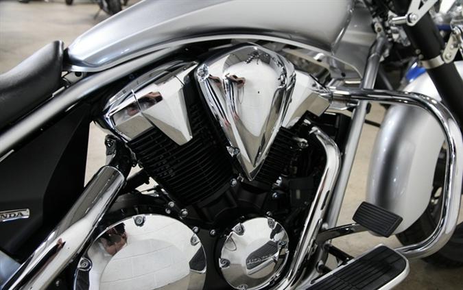 2014 HONDA INTERSTATE