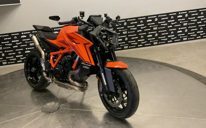 2025 KTM 1390 SUPER DUKE R EVO - 15879U-C