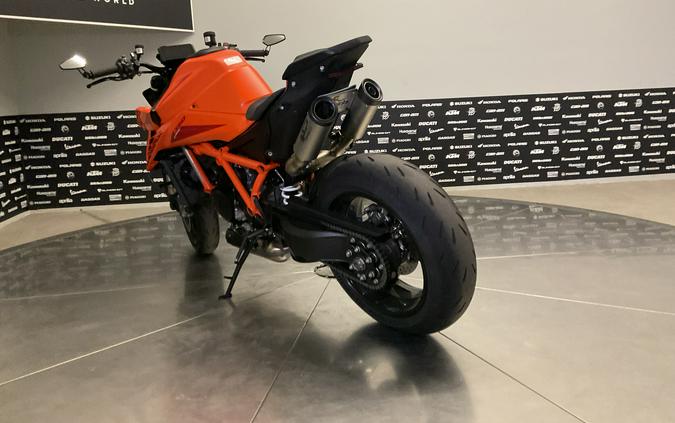 2025 KTM 1390 SUPER DUKE R EVO - 15879U-C