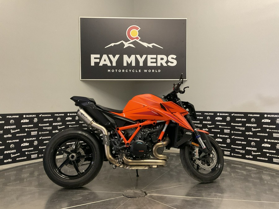 2025 KTM 1390 SUPER DUKE R EVO - 15879U-C
