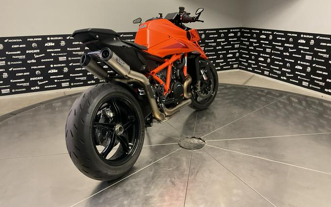 2025 KTM 1390 SUPER DUKE R EVO - 15879U-C