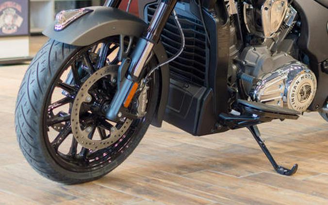 2024 Indian Motorcycle® Challenger® Titanium Smoke