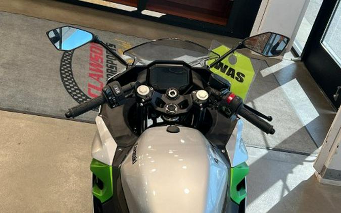 2024 Kawasaki Ninja e-1 ABS