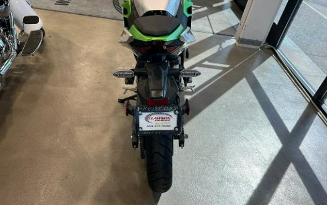 2024 Kawasaki Ninja e-1 ABS