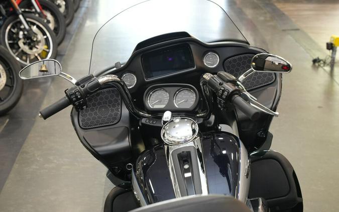 Used 2019 Harley-Davidson Road Glide Ultra Motorcycle For Sale In Raleigh, North Carolina