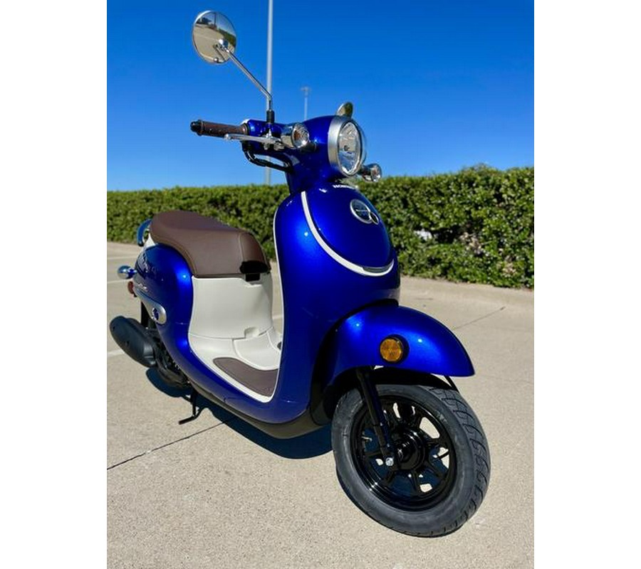 2024 Honda® Metropolitan