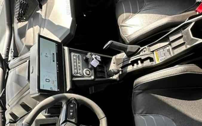 2026 Can-Am® Maverick X3 MAX X rc TURBO RR 72
