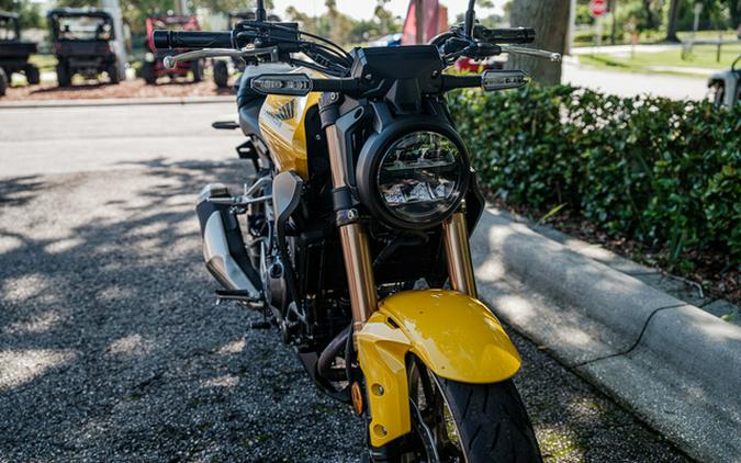 2025 Honda CB300R