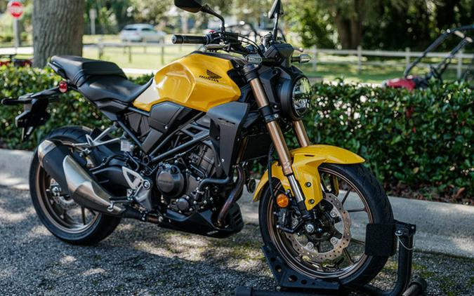 2025 Honda CB300R