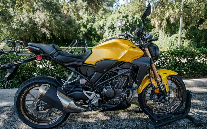 2025 Honda CB300R