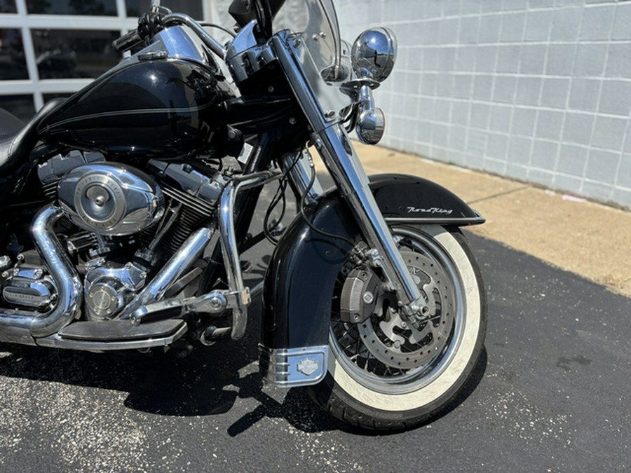 2010 Harley-Davidson FLHRC ROAD KING CLASSIC