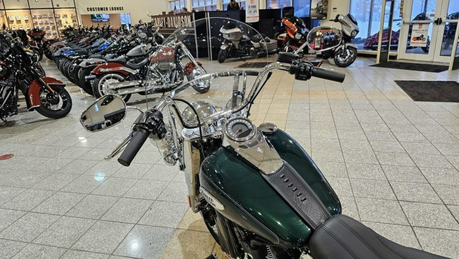 2024 Harley-Davidson Softail FLHCS - Heritage Classic