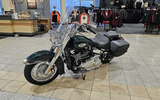 2024 Harley-Davidson Softail FLHCS - Heritage Classic