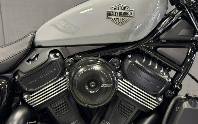 RH975 2026 Nightster®