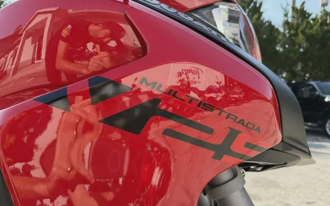 2024 Ducati Multistrada V2 S