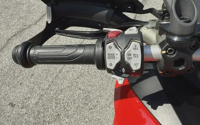 2024 Ducati Multistrada V2 S