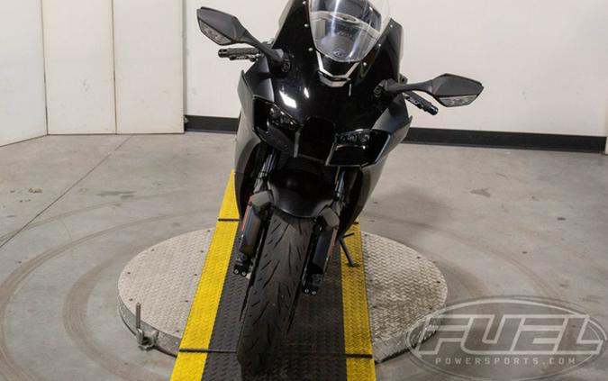 2025 Kawasaki Ninja ZX-10R ABS