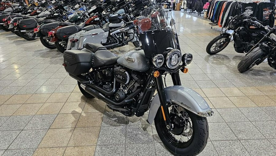 2024 Harley-Davidson Softail FLHCS - Heritage Classic