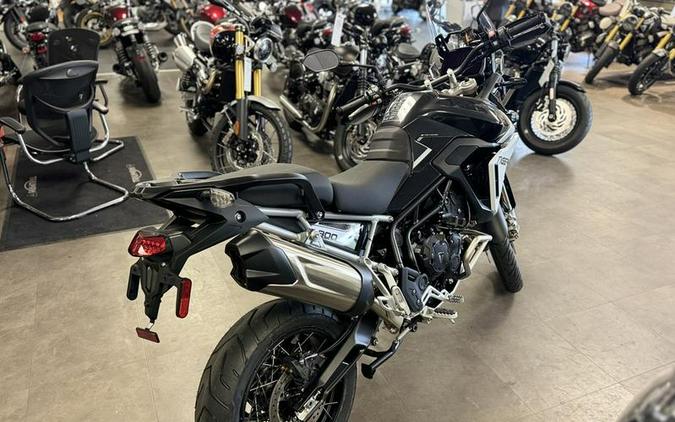 2024 Triumph Tiger 900 Rally Pro Carbon Black / Sapphire Black