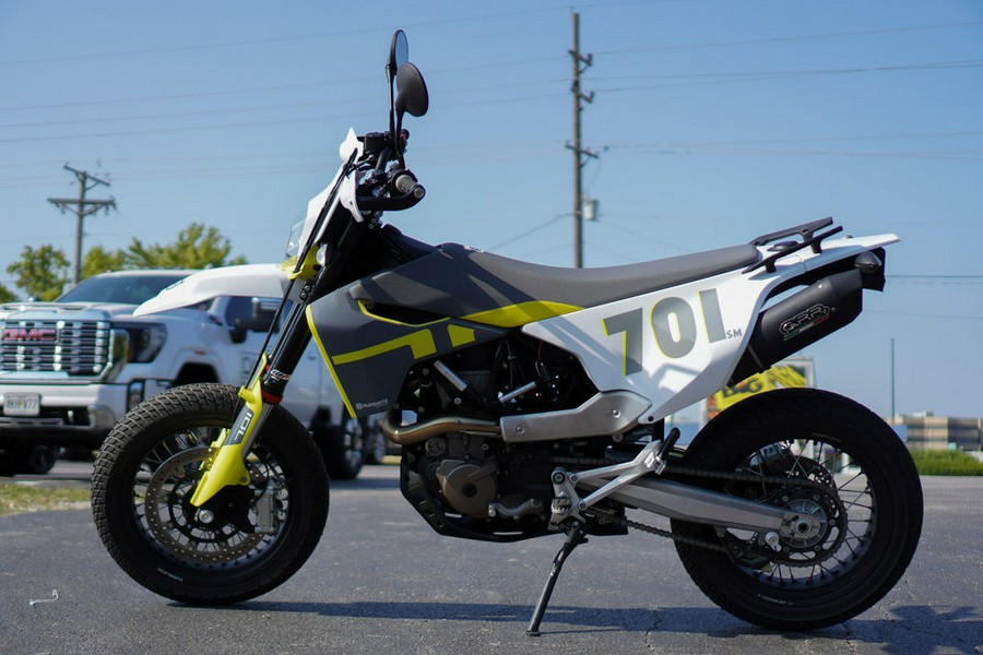 2021 Husqvarna Supermoto 701