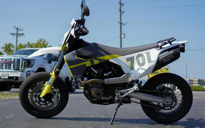 2021 Husqvarna Supermoto 701