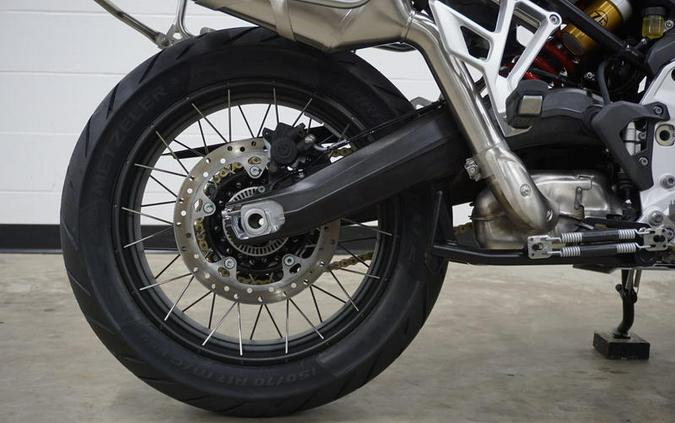 2024 BMW F 900 GS Adventure White Aluminum Metal Matte