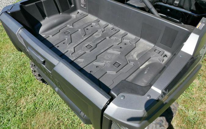 2025 Yamaha Wolverine RMAX4 1000 XT-R