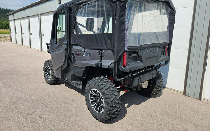 2018 Honda Pioneer 1000-5 LE