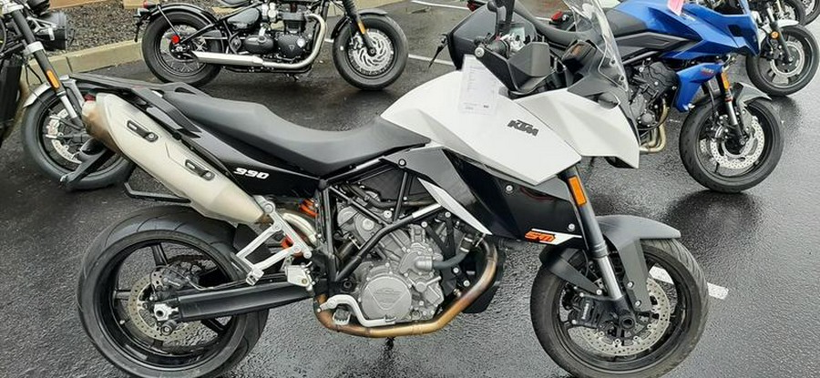 2011 KTM 990 Supermoto T