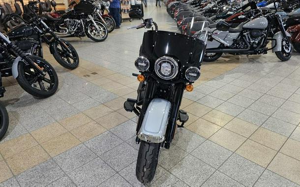 2024 Harley-Davidson Softail FLHCS - Heritage Classic