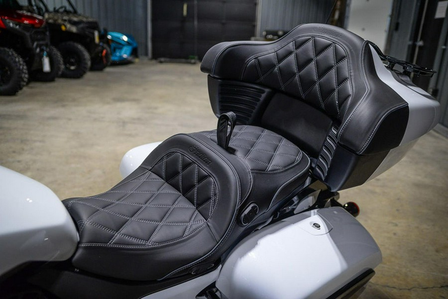 2025 Indian Motorcycle Pursuit® Dark Horse® with 112