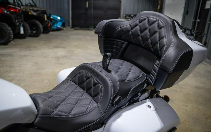 2025 Indian Motorcycle Pursuit® Dark Horse® with 112