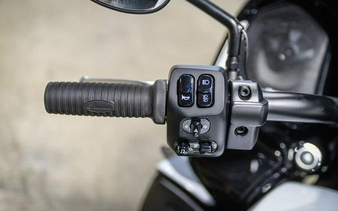 2025 Indian Motorcycle Pursuit® Dark Horse® with 112