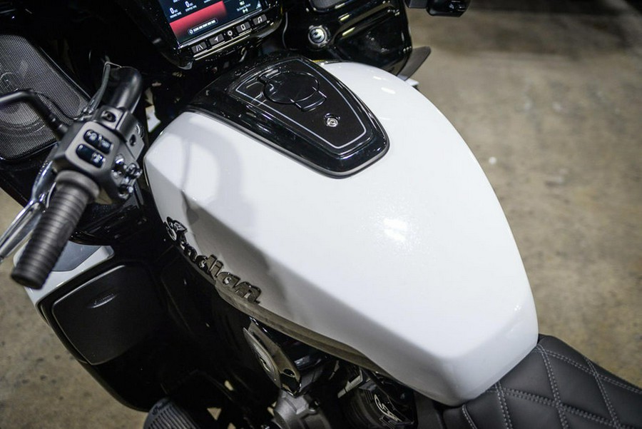 2025 Indian Motorcycle Pursuit® Dark Horse® with 112