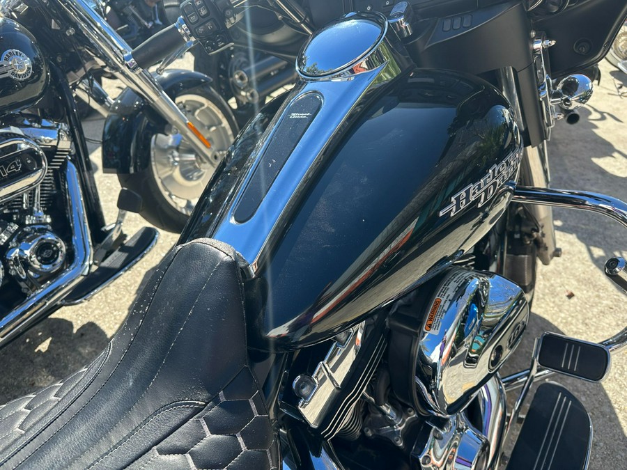 2016 Harley-Davidson Street Glide®